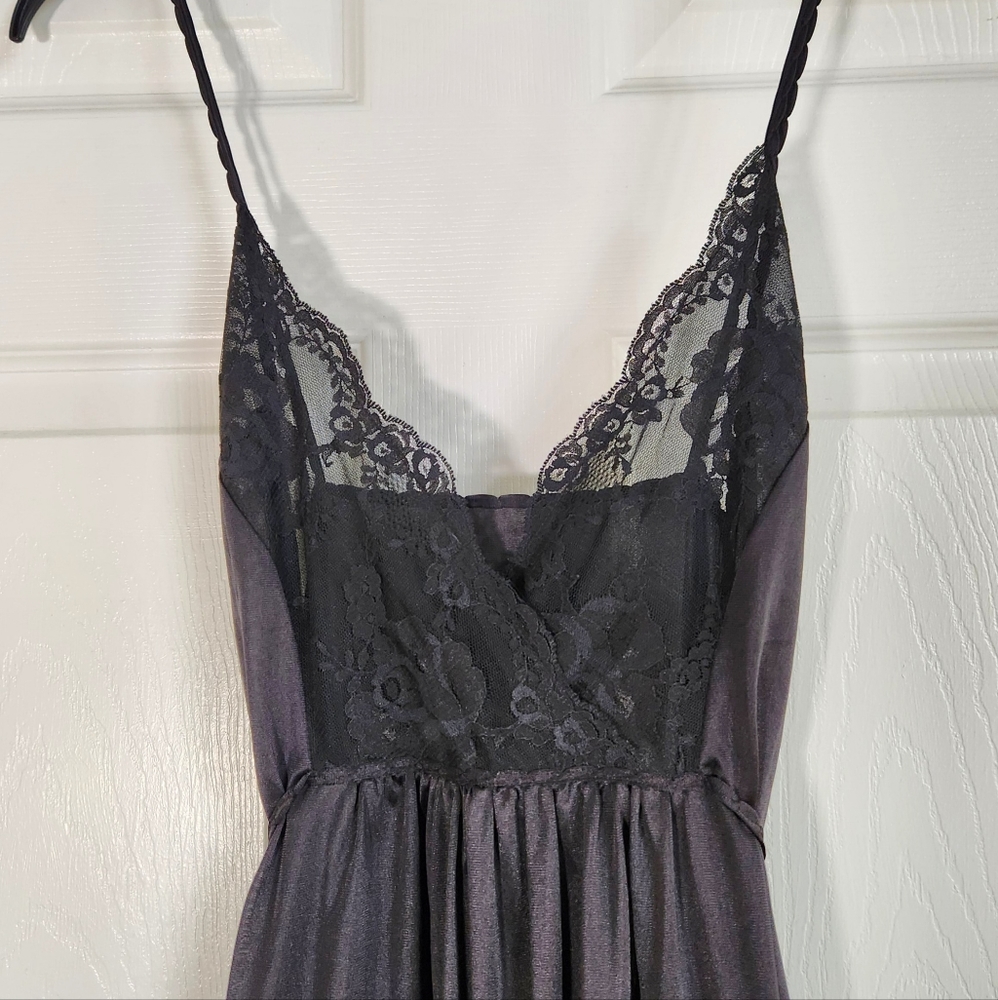 VTG 70s Black Long Nightgown Lace Bodice Whimsygoth Size Small - Picture 1 of 5